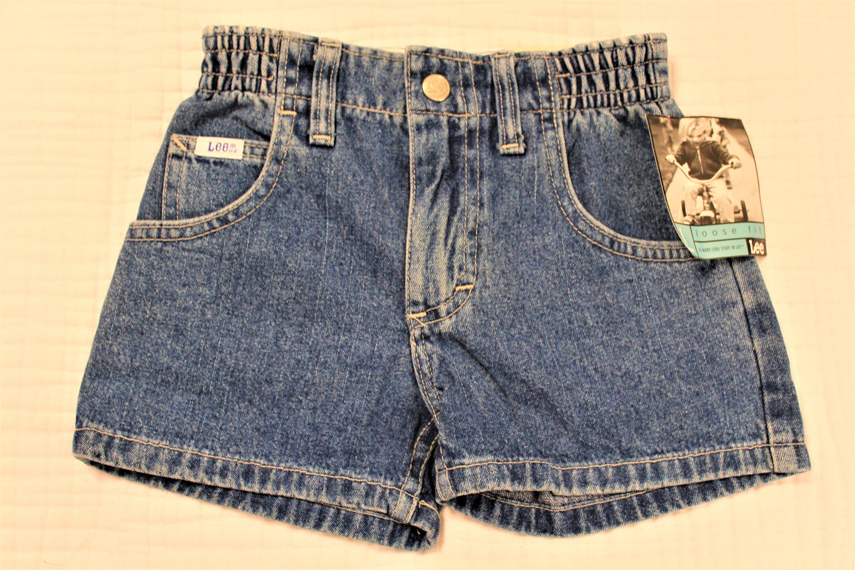 Vintage Lee NWT 2T jean shorts | Etsy