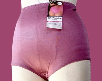 Fioletowe majtki damskie z wysokim stanem w stylu vintage, figi modelujące brzuch z wysokim stanem, pełne zakrycie pośladków, bielizna damska w stylu vintage, bielizna damska w stylu vintage, rozmiar XL