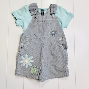Vintage Gap Plaid Flower Summer Shortalls, Vintage Gap Overalls, Y2K Kids Clothes, Vintage Girls Shortalls, Vintage Summer, Size XXS, 3/4