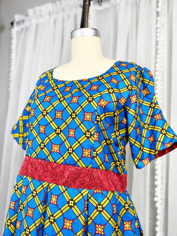 Zafrina | Abstract Pattern Midi Dress