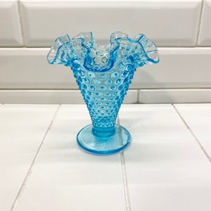Vintage Colonial Blue Fenton Hobnail Trumpet Vase, Vintage Fenton Vase, Vintage Blue Fenton, Vintage Art Glass, 6&quot; Tall