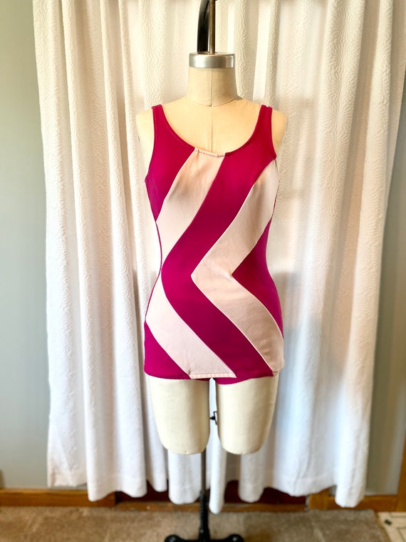 Vintage 1960s Pink Two Tone Chevron One Piece Swi… - image 2