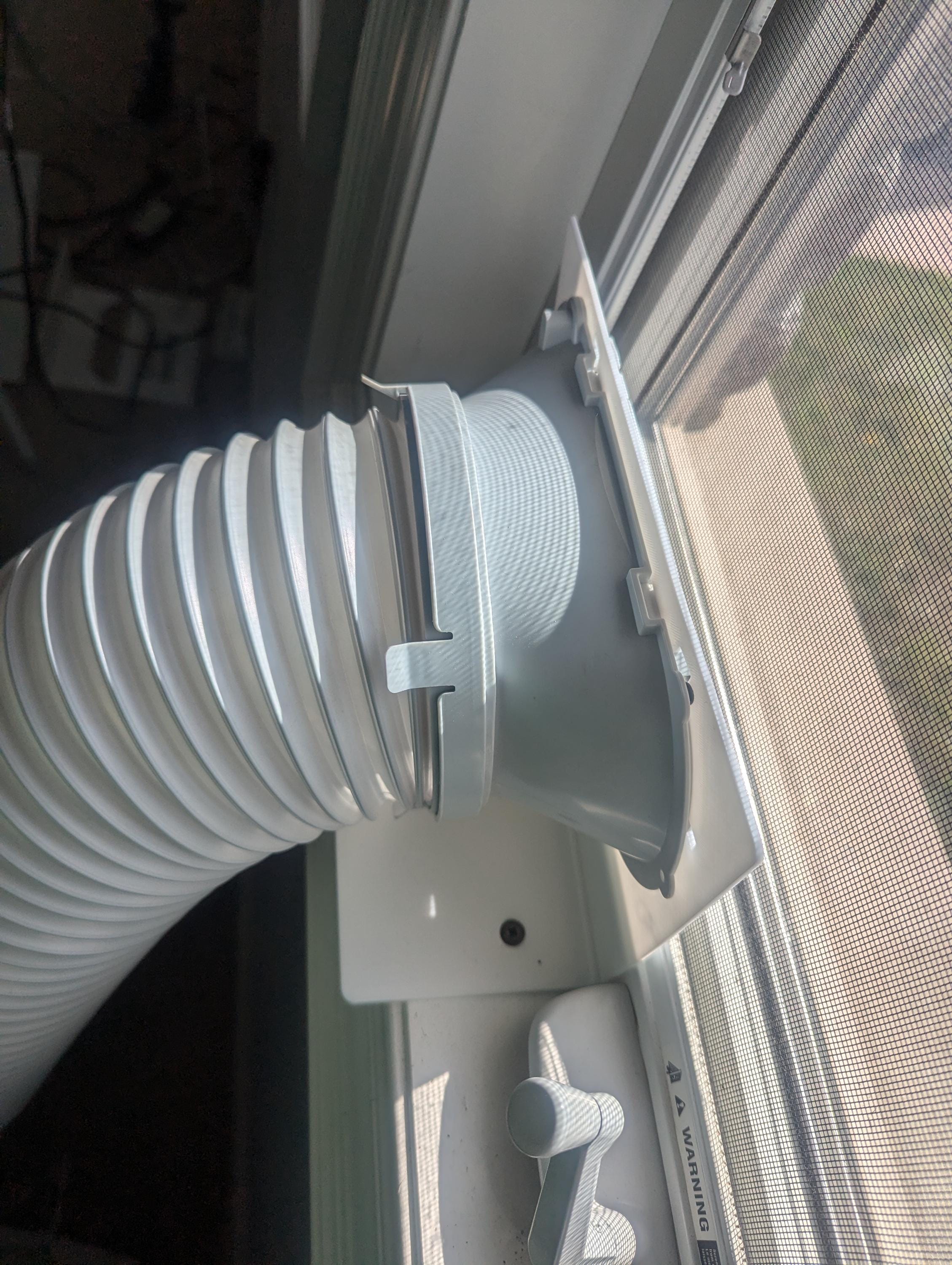 LG portable air conditioner vent bracket