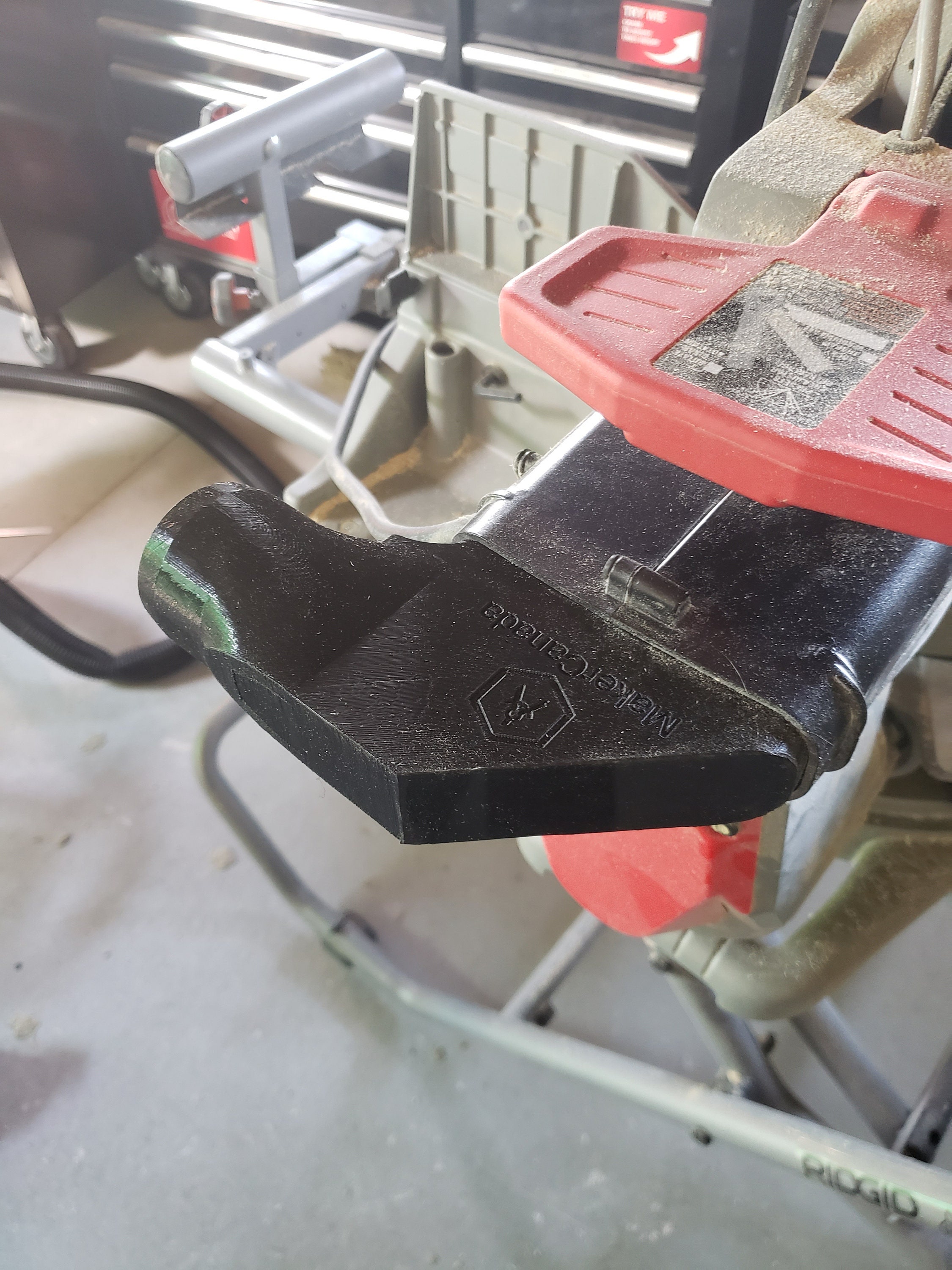 Milwaukee Miter Saw Internal Dust Adapter for Installations
