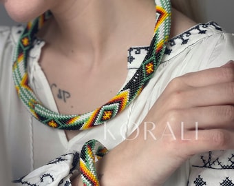 Blauwe kralenketting, handgemaakte gehaakte kralenketting, vrouwelijke statement sieraden, kralenkoordketting, cadeau voor haar