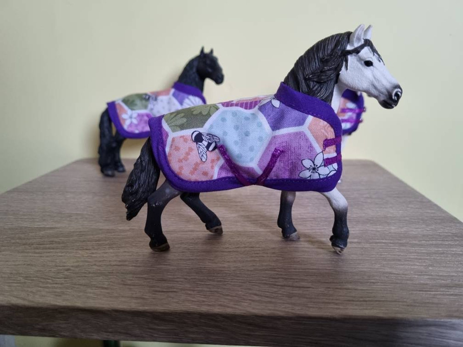 SEWN Schleich horses blanket Bee Kind Pattern 456 Etsy