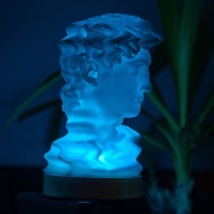 David Glitch Lamp - Modern Hologram Sculpture Inspired by Michelangelo - Glitch Art, Vaporwave Aesthetic - Unique Home Decor