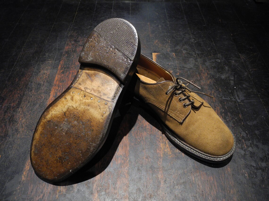 trickers suede derby