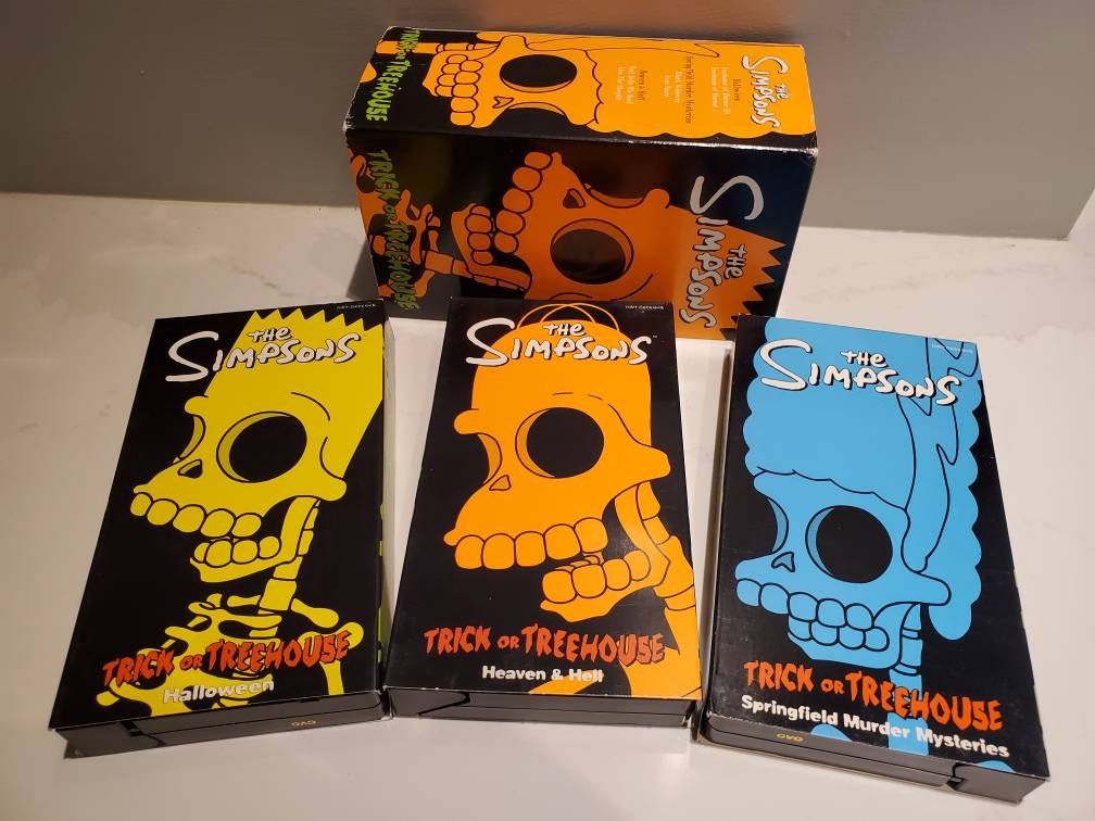 The Simpsons Halloween Trick or Treehouse 3 Tape Box Set Halloween