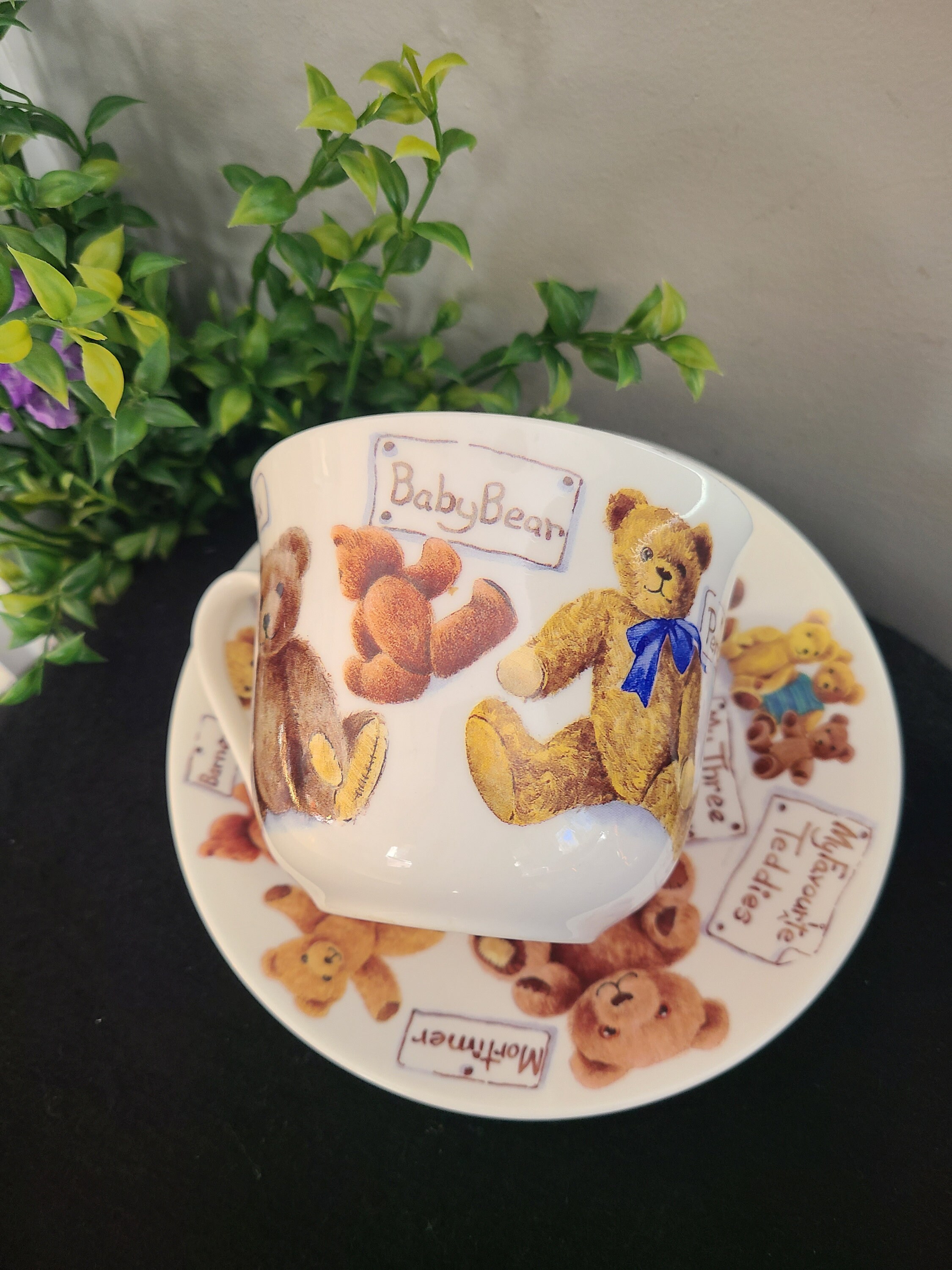 Roy Kirkham 'my Favorite Teddies' 1997 LARGE Tea Cup & Saucer Made