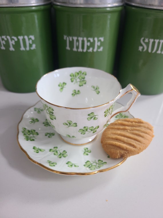 Vintage AYNSLEY Fine White Bone China SHAMROCK Teacup & Saucer