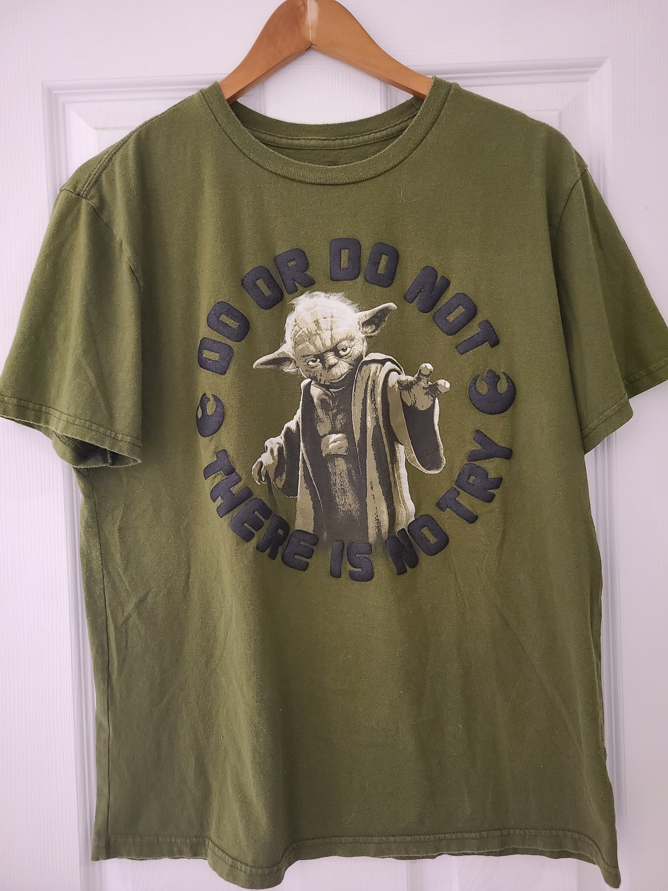 Star Wars YODA T-shirt 