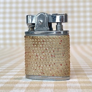 Working Vintage Lighter / Realite / Mid Century / McM / Textured Metallic Wrap / Mini / Baby Style / Petite / Wick Flint Pocket Petrol Gift