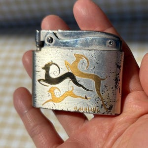 Working Vintage Lighter / Running Deer / McM / Mid Century / 1950s 50s 1960s 60s retro / Wick Flint / Pocket Petrol / Ladies Mens / Gift