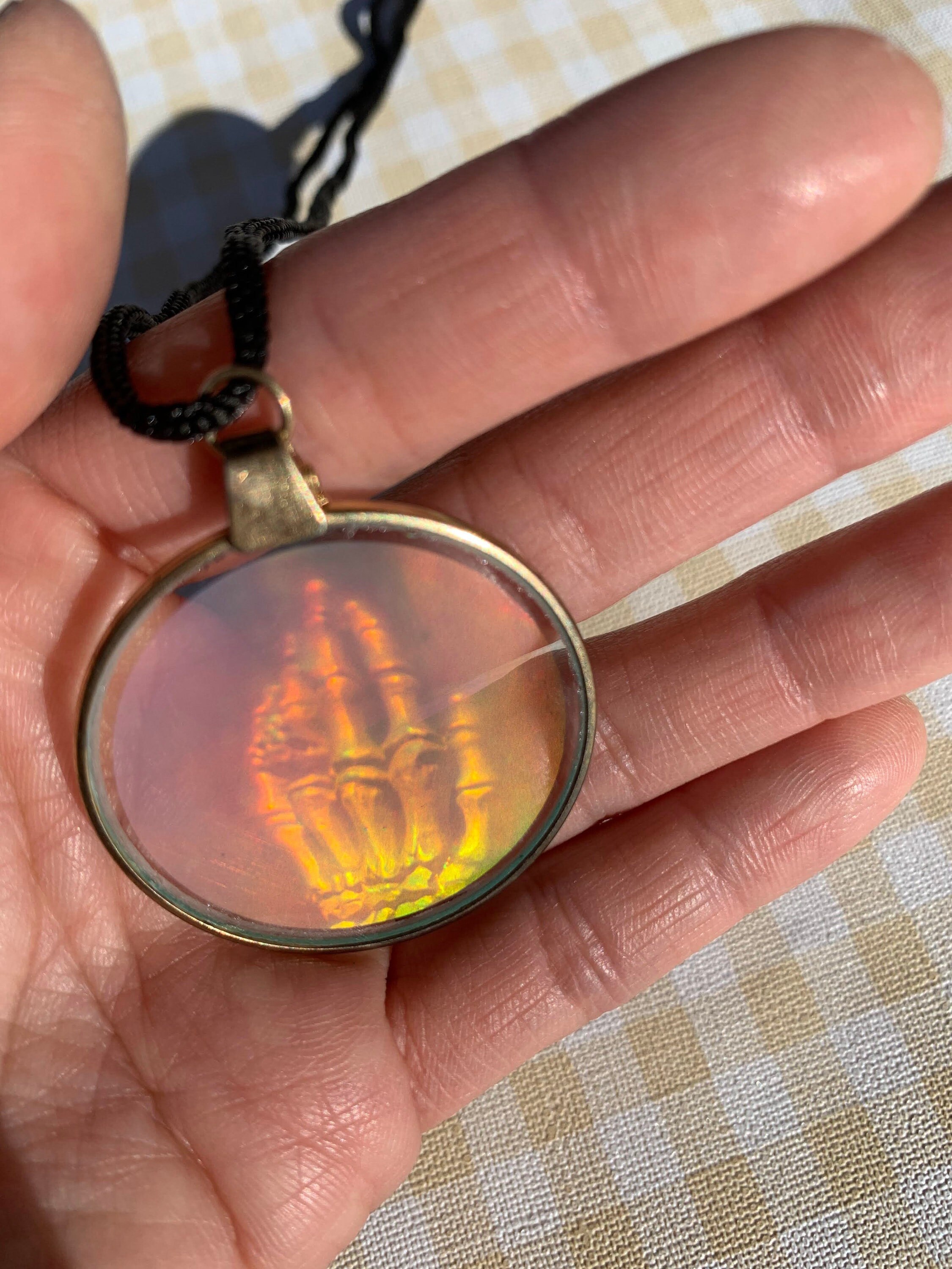 90's hologram deals necklace
