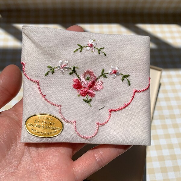 Vintage Handkerchief in Box / Switzerland Souvenir / 1970s 70s / Rose Pink Linen All Cotton 9 1/2 in / Ladies Mothers Womens Gift / Cottage