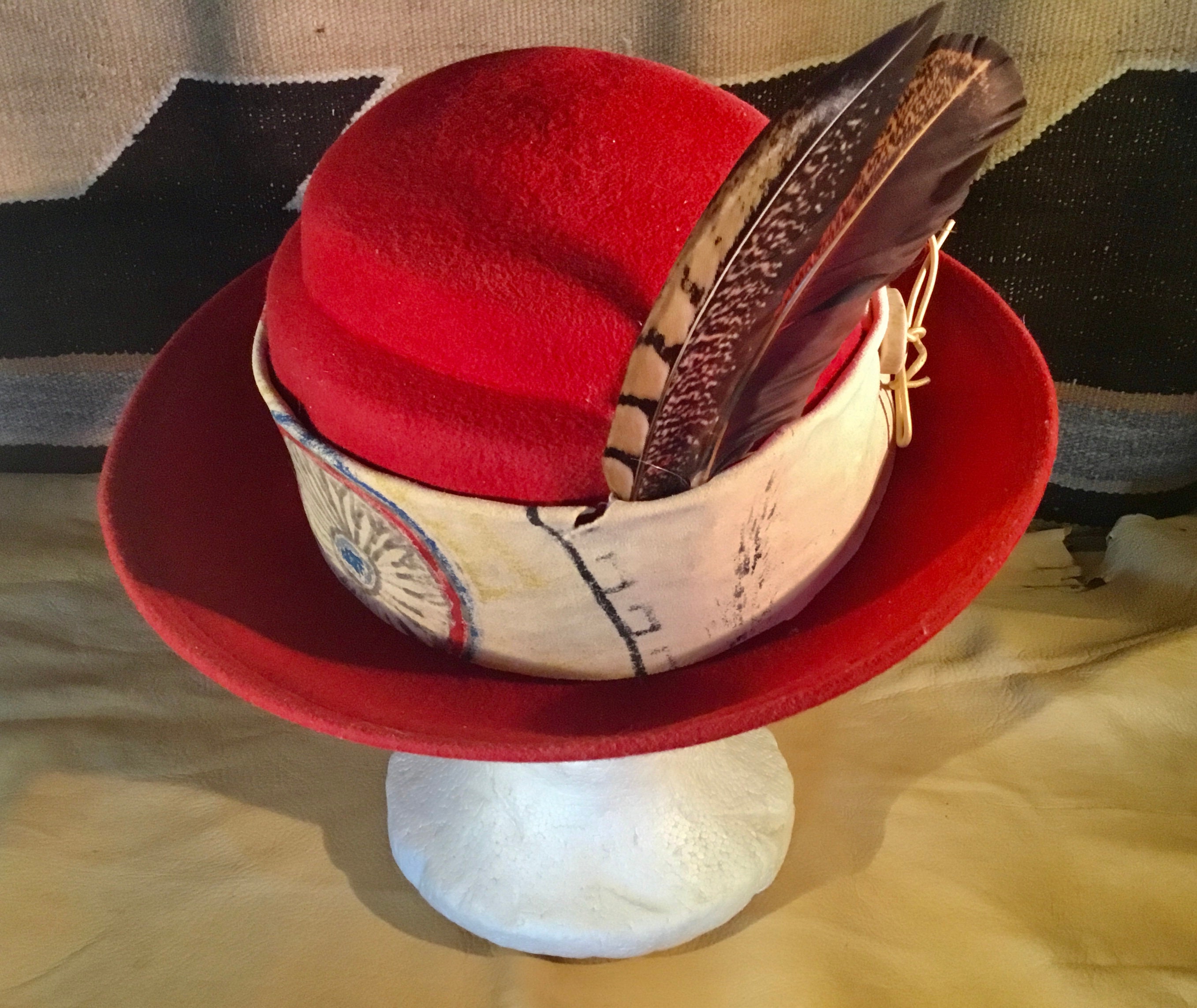 Vintage Red Wool Loche Bowler Hat ▷ La Rochette Vintage Bowler Hat | Derby Hat – Ghelter main image 4