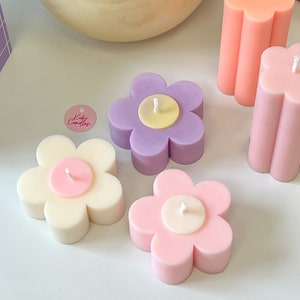 Daisy Candle| Flower Candle| Pastel Candles| Pastel Color Candle | Spring Candles| Cute Candles| Gift for her | Pastel Tone| Unique Candles