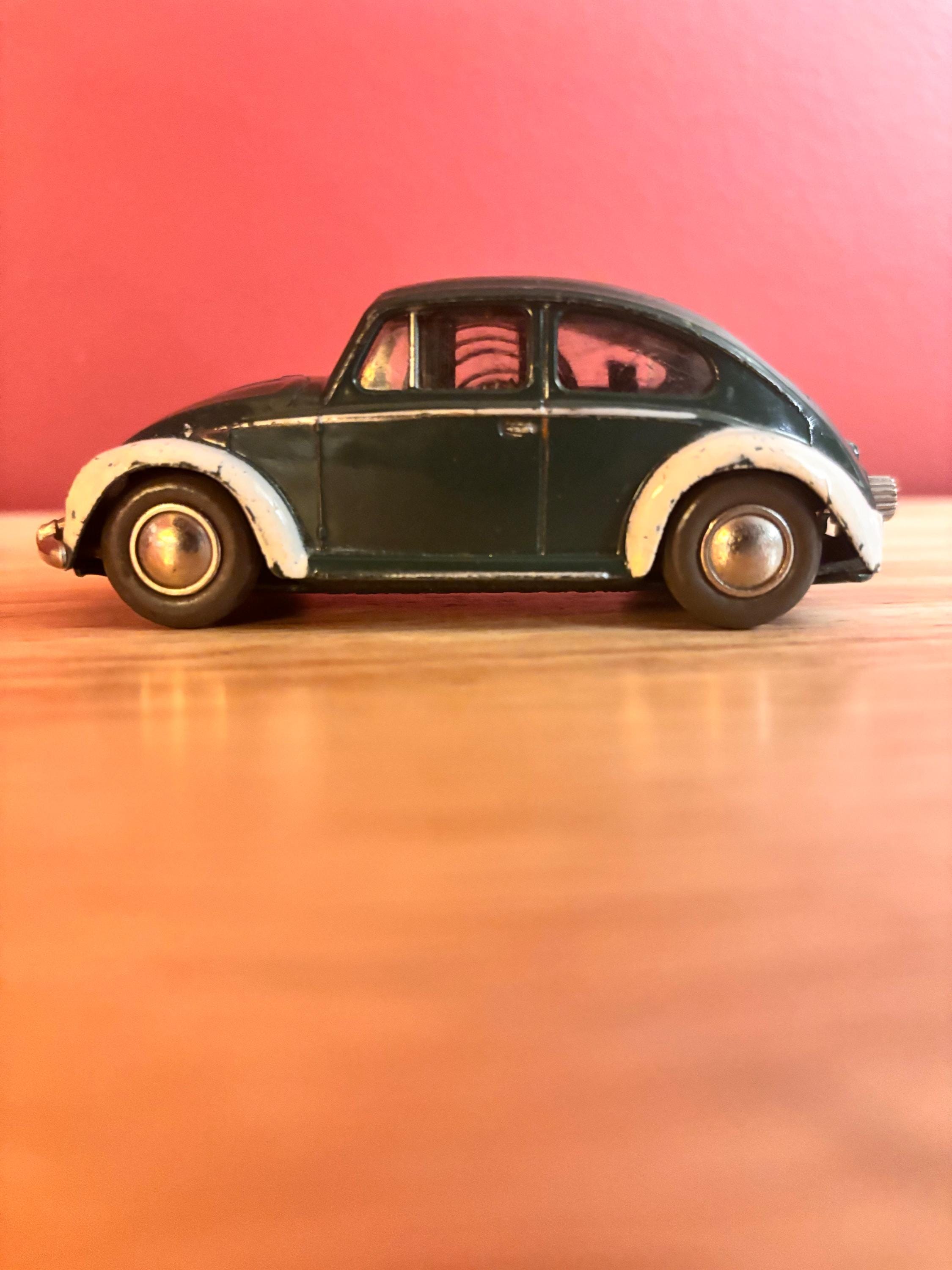 Schuco Micro Racer 1046 VWビートル 箱・説明書付 Schuco Micro Racer Polizei VW Beetle #1039 Variant on #1046 Base