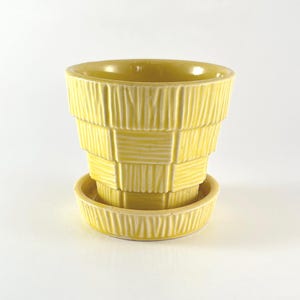 1950's McCoy Pottery 3" Basketweave Planter/Flower Pot with Attached Saucer