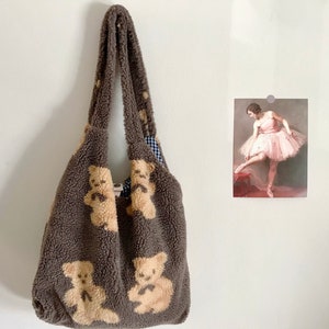 Handmade Wool Fabric Fluffy Bear Tote Bags, Handmade Winter Plush Bags, Fluffy Bear Bags, Fur Bear Handbags, Computer Shoulder Tote Bags