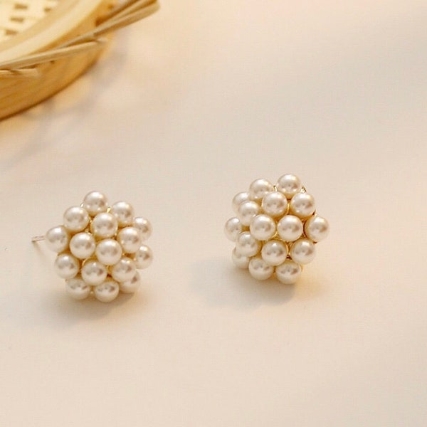 Pearl Cluster Earrings, Pearl Stud Earrings, Natural Pearl Earrings, Bridal Earrings, Wedding Earrings, Cluster Pearl Stud Bridesmaid