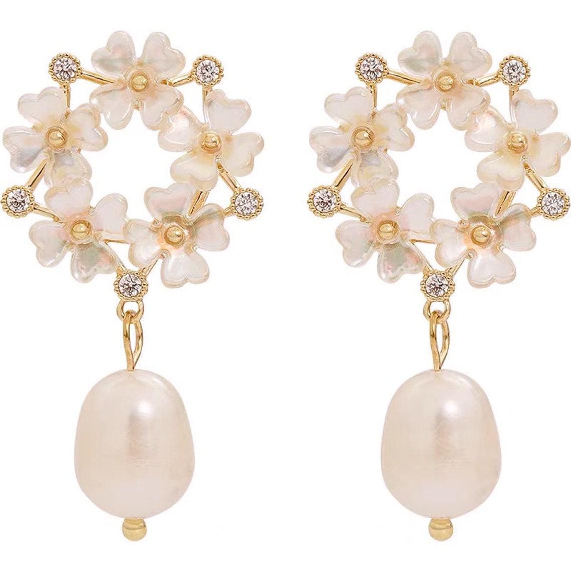 Pearl Flower Earrings Pearl Drop Earrings Bridal Earrings Etsy