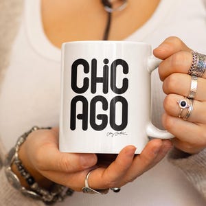 CHICAGO Coffee Mug, Windy City Tea Cup, Perfect Gift for Chicago Lovers & Coffee Enthusiasts