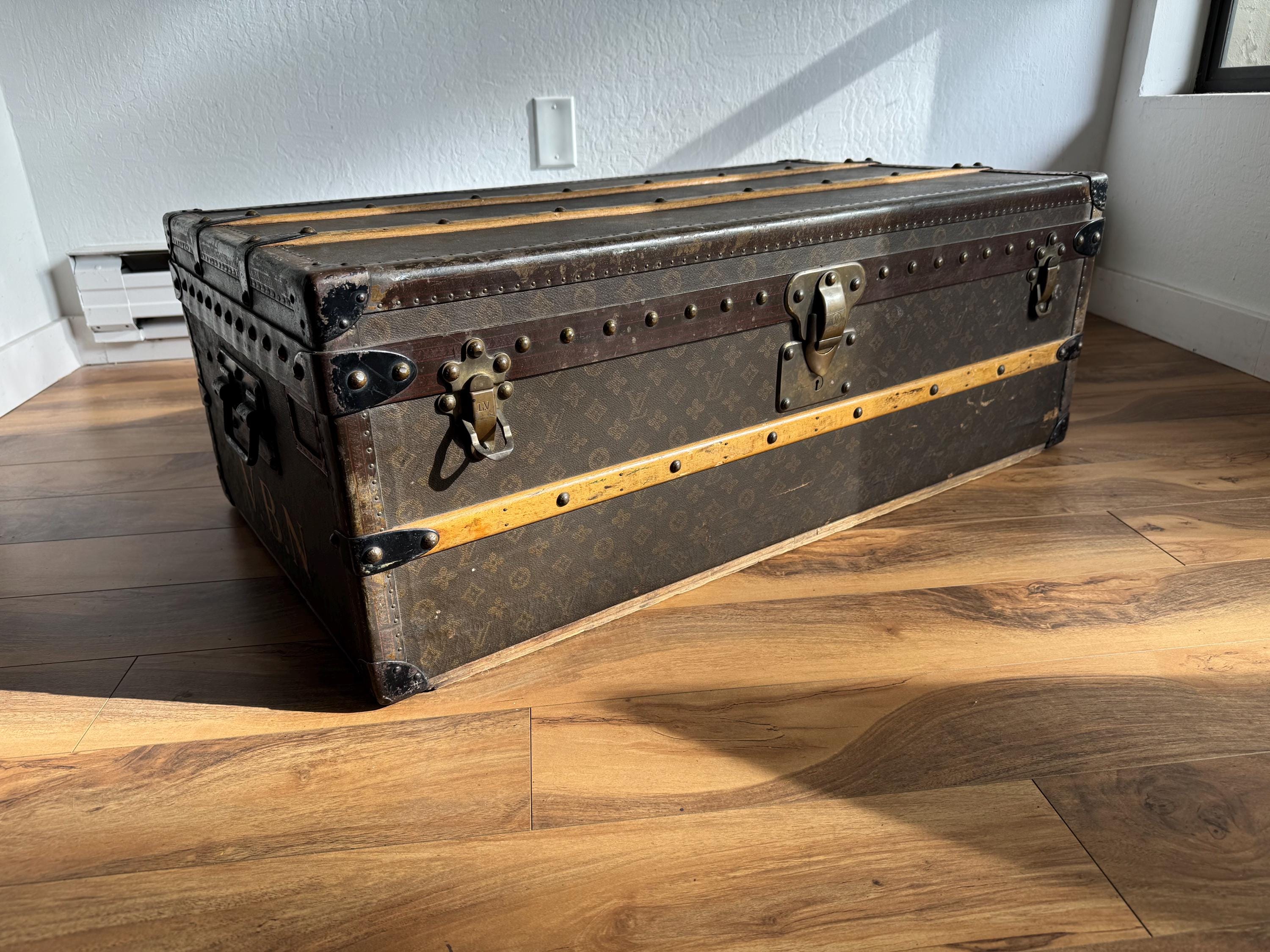 家具 LouisVUITTON Louis Vuitton Furniture - Etsy