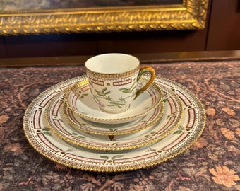 Seltenes Vintage Royal Copenhagen Flora Danica Gedeck - Handbemaltes botanisches Service (5-teilig) [SP]