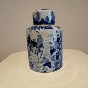 Antique Chinese Blue & White Porcelain Tea Caddy – Warrior Scene, Signed