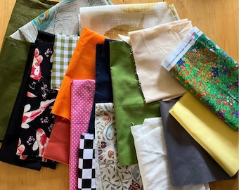 Fabric scrap pack / fabric remnant pack, 500g, mixed cotton / linen fabric scraps, plain & patterned fabric, quilting, crafting