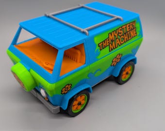 Mystery Machine Deck box For Magic The Gathering Commander EDH or other TCG Holds  up to 100 Double Sleeved cards plus dice.  Rolling Wheels
