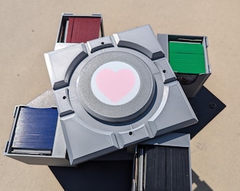 Portal Companion cube themed Quad Deck Box for FOUR 100 card double-sleeved Magic The Gathering or other Trading Card Decks plus dice Pokemo