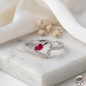 Rubin Herz Ring 925 Sterling Silber birnenförmig Teardrop Versprechen Schmuck Romantisches Geschenk