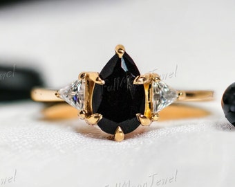 Black Onyx CZ Ring - Unique Black Stone Jewelry - Proposal Ring - Elegant Women's Wedding Gift - Trendy and Stylish Designs