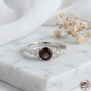 Round Smoky Quartz Ring 925 Sterling Silver Brown Gemstone Cluster Promise Band