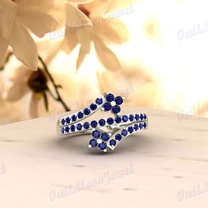 Blue Sapphire Flower Ring – 925 Sterling Silver or 14K Gold – September Birthstone Cluster Ring – Dainty Stacking Wedding Gift for Her