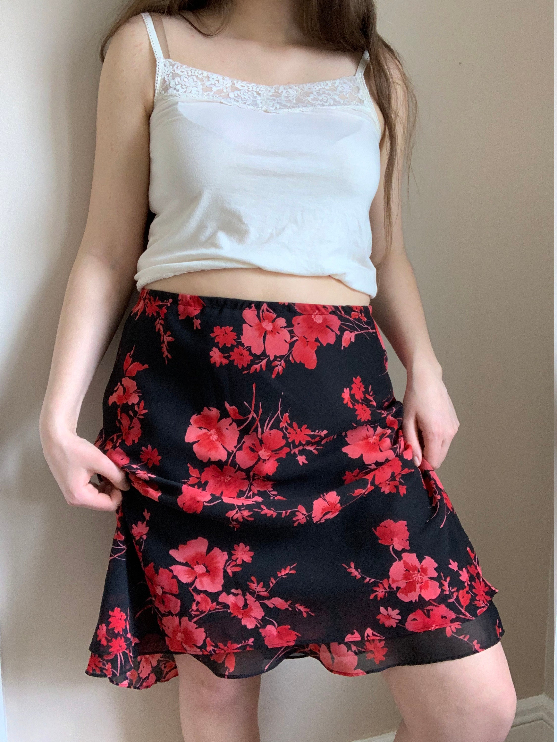 y2k ruffle skirt
