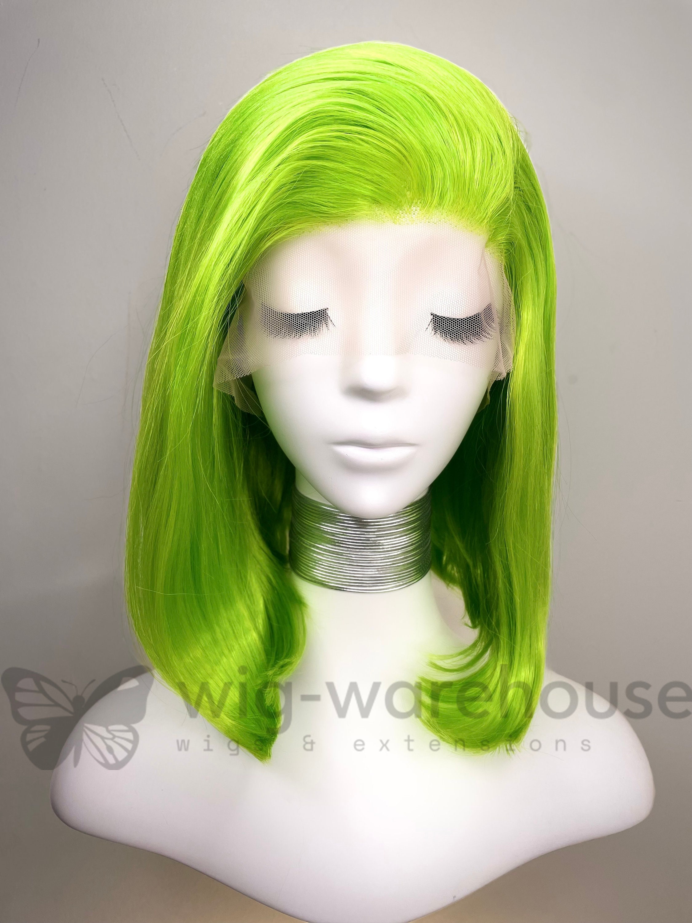Green wig Swisslace Bob layered wig new style Short Dark Green Bob Wig Human Hair 13×4 Transparent Lace  main image 3