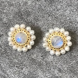 Pearl-Moonstone Earring/Natural Freshwater Pearl/Genuine Moonstone/Gold over 925 Silver Handcrafted/Bridal Earring Jewelry/Elegant Classy