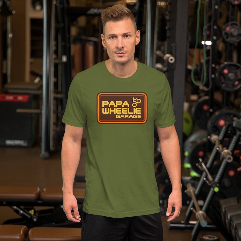 Funny Cyclist Shirt Papa Gift Bicycle Lover Shirt Mountain Bike Gift Cyclist Gift Retro Biking Shirt Papa Wheelie Garage Shirt