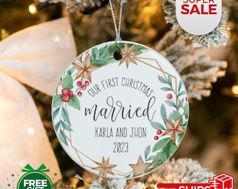 Eerste kerst getrouwd ornament aangepast trouwdatum ornament, bruiloft aandenken, gepersonaliseerd huwelijkscadeau, bruiloft kerstversiering