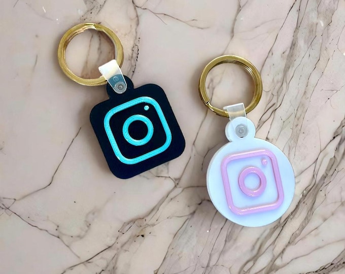 Custom NFC keychain, Instagram smart keychain for social media, tap keychain, Instagram logo keychain