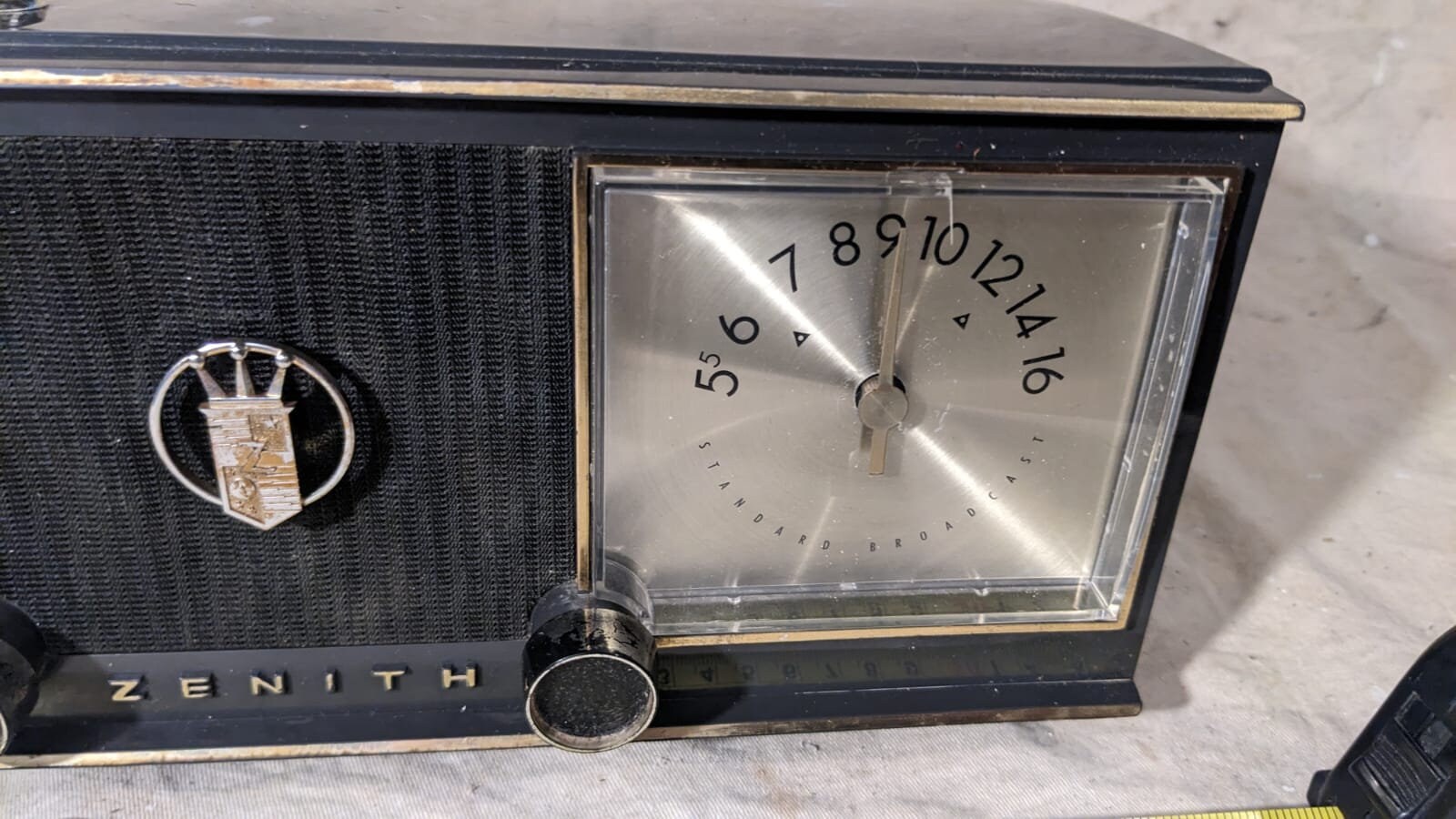 Vintage Zenith Clock Radio C624 Charcoal Gray 1959. Etsy