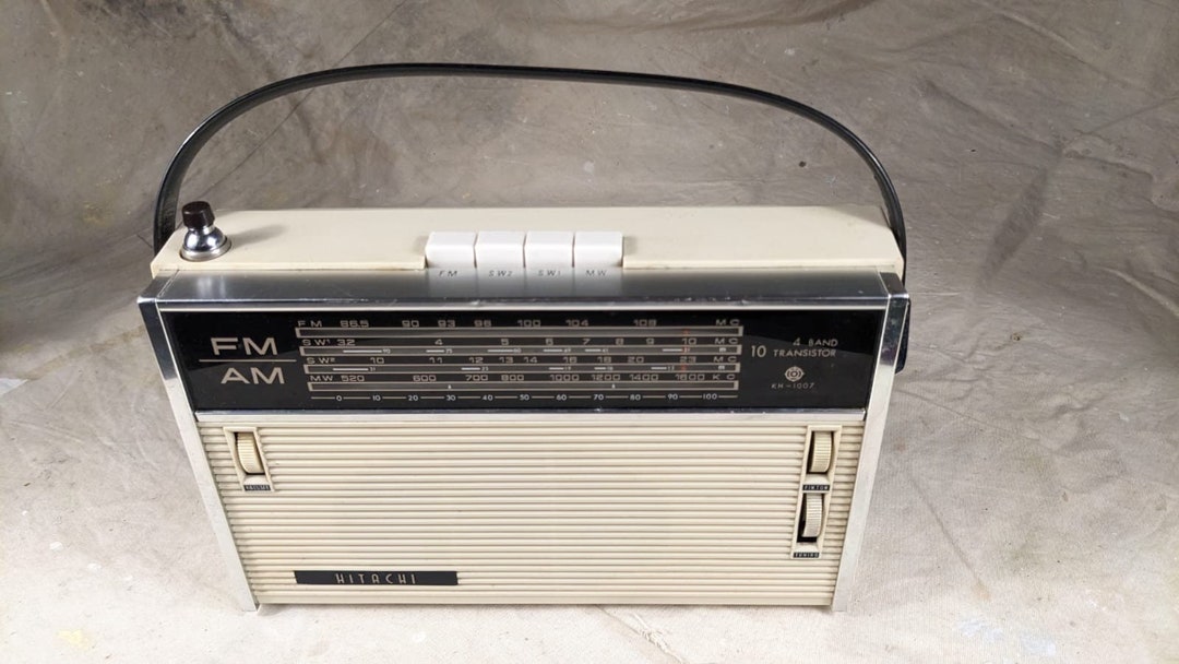 Vintage 1960s Hitachi 4 Band 10 Transistor Model KH - 1007