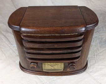 Phenomenal Wooden 1938 Marconi Model 110 AM Radio Receiver