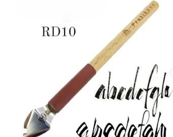Personalized Pratikpen RD10 Calligraphy Pen – Classic Metal Nib, Wooden Handle, Defined Stroke Lettering Tool