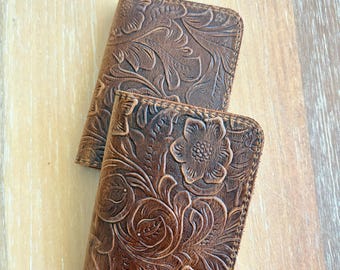 Personalized Flower Slim Wallet, Handcrafted cardholder, front pocket, Women’s Leather Wallet