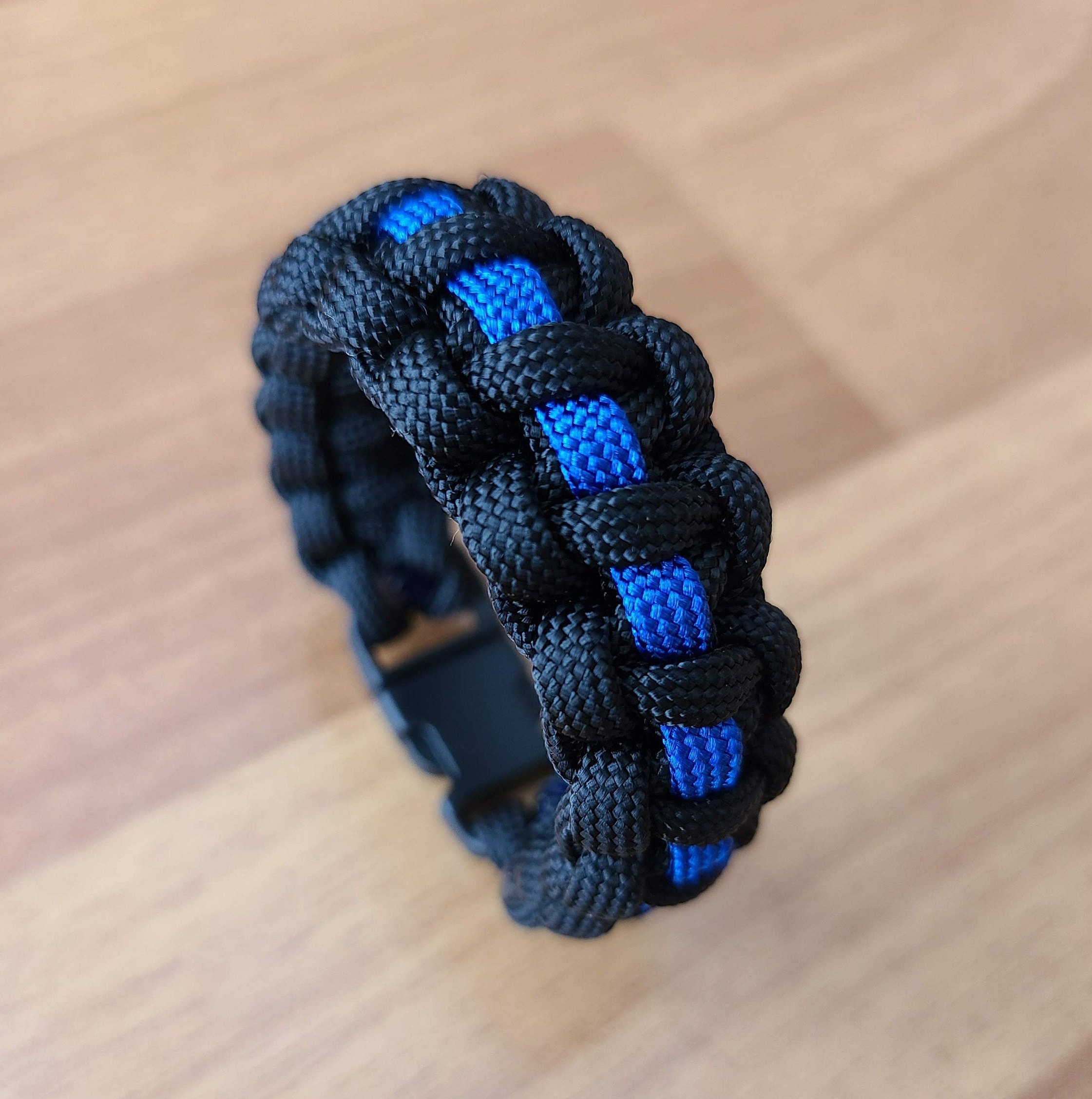 Thin Blue Line Bracelet, Thin Blue Line Paracord Bracelet, Police